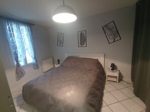 1 Schlafzimmer, Bügeleisen/Bügelbrett, WLAN, Bettwäsche