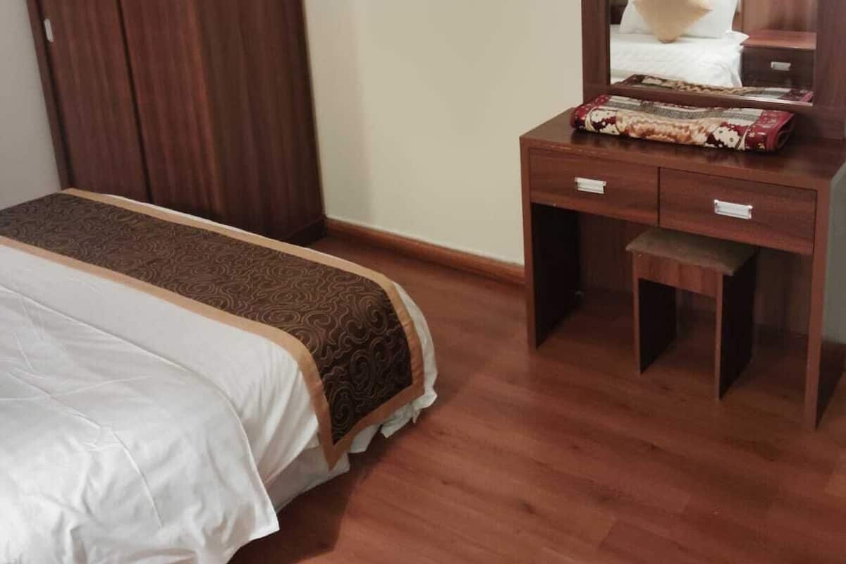 1 kamar tidur, setrika/meja setrika, dan Wi-Fi gratis