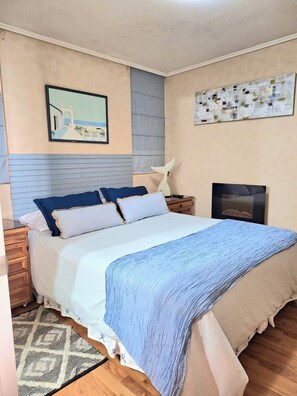 1 Schlafzimmer, Bügeleisen/Bügelbrett, kostenloses WLAN, Bettwäsche