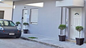 Unclassified image, 3 of 16, button - Apartment in Chania Near Nea Hora Beach (Chania)