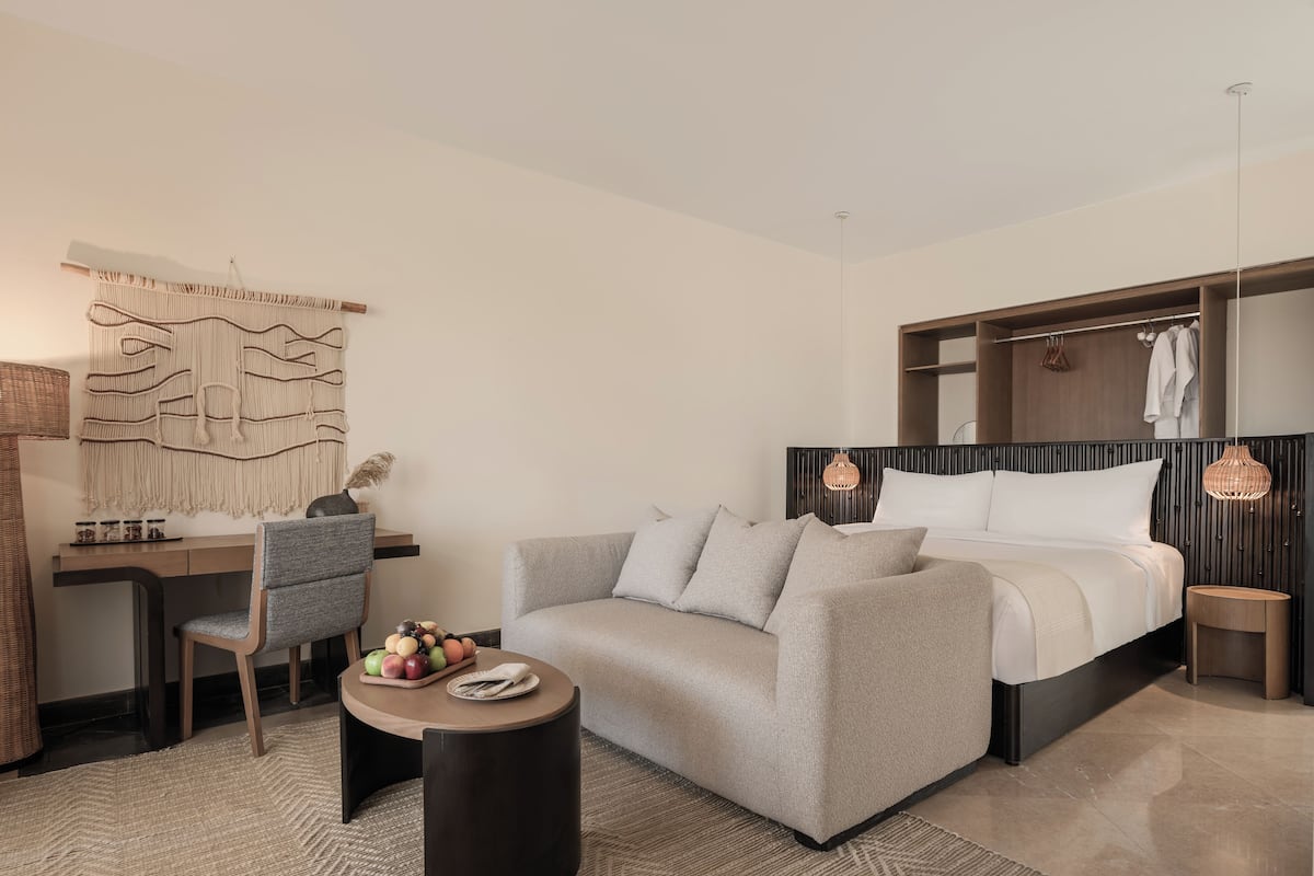 Dental Renewal Retreat | Allergikerbettwaren, Daunenbettdecken, Minibar, Zimmersafe