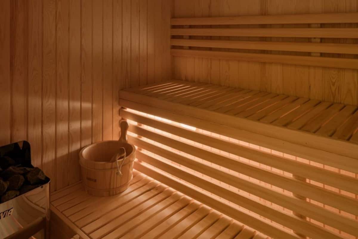 Recovery Program | Literie hypoallergénique, couette en duvet d'oie, minibar