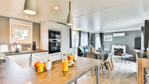 Well-being stay with breathtaking lake view*Swimming pool*Sauna*Fitness*Sea view