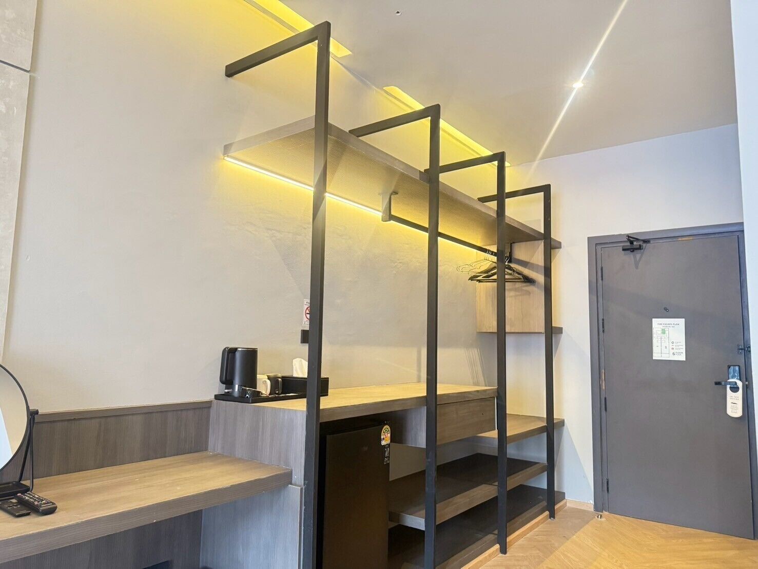 In-room safe, desk, laptop workspace, soundproofing