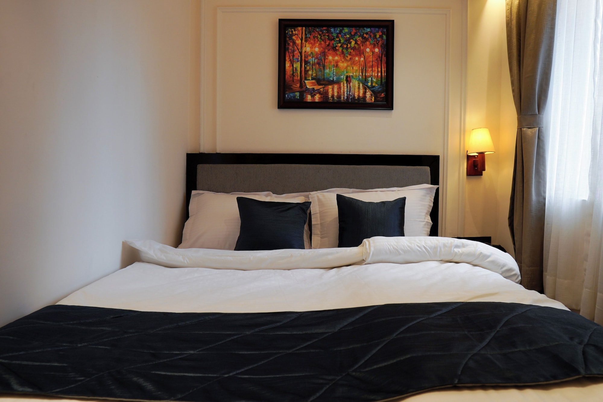 2 Star Hotels