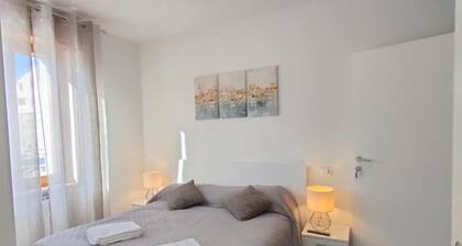 Delightful recently renovated apartment in the village of Tavullia