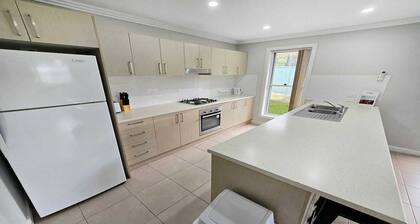Cosy three bedroom home, two bathrooms and BBQ area!