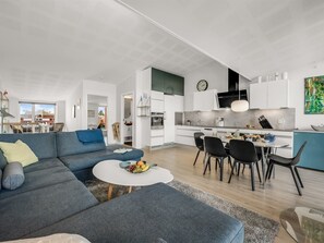 Fernseher, Kamin