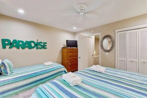2 bedrooms, iron/ironing board, internet, bed sheets