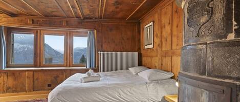 Fer et planche à repasser, Wi-Fi gratuit, draps fournis