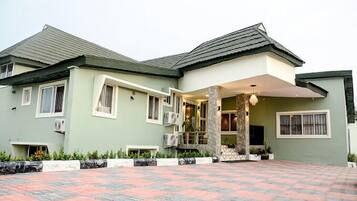 Façade de lâhĂ©bergement