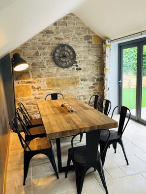 Dining - Pingle Nook Cottage, 3 bedroom in Ashford-in-the-Water (Ashford in the Water)