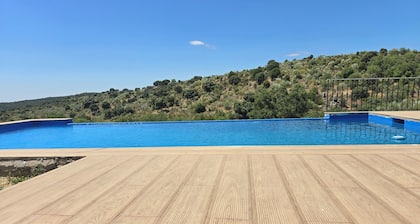 A 30 min de Madrid ideal para reuniones familiares, retiros, talleres....