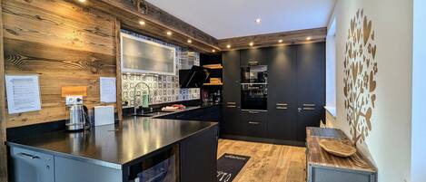 Fridge, microwave, dishwasher