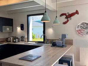 Fridge, microwave, dishwasher