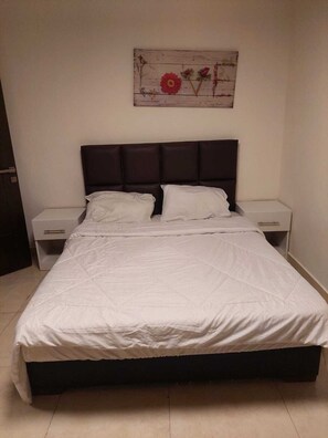 1 bedroom, iron/ironing board, WiFi