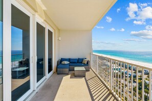 Terrace/patio - Spacious Ocean View Resort Condo & 5 Pools (Panama City Beach)