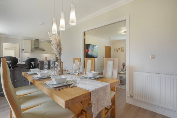 تناول الطعام