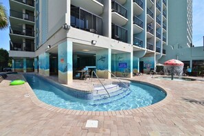 Piscine couverte