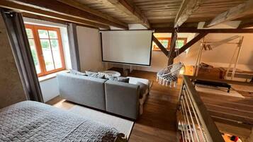 2 bedrooms, free WiFi