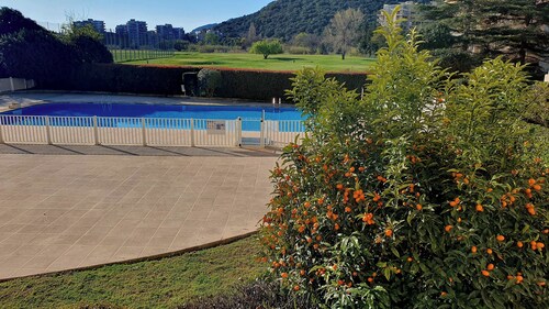 Apartment 2 pers Residence PISCINE Mandelieu La Napoule Beaches 15mn walk
