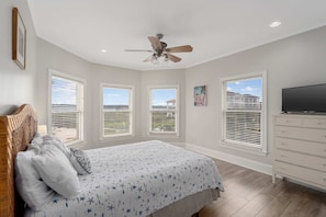 Maison, plusieurs lits, patio, vue partielle sur l'océan (Laguna Sunset) | 6 chambres, décoration personnalisée, ameublement personnalisé
