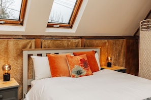 Fer et planche à repasser, Wi-Fi gratuit, draps fournis