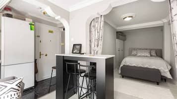 1 bedroom, iron/ironing board, WiFi, bed sheets