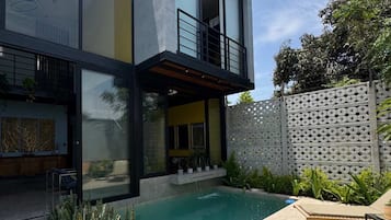 House | 5 bedrooms, Internet
