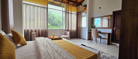 2 dormitorios, tabla de planchar con plancha, wifi y ropa de cama