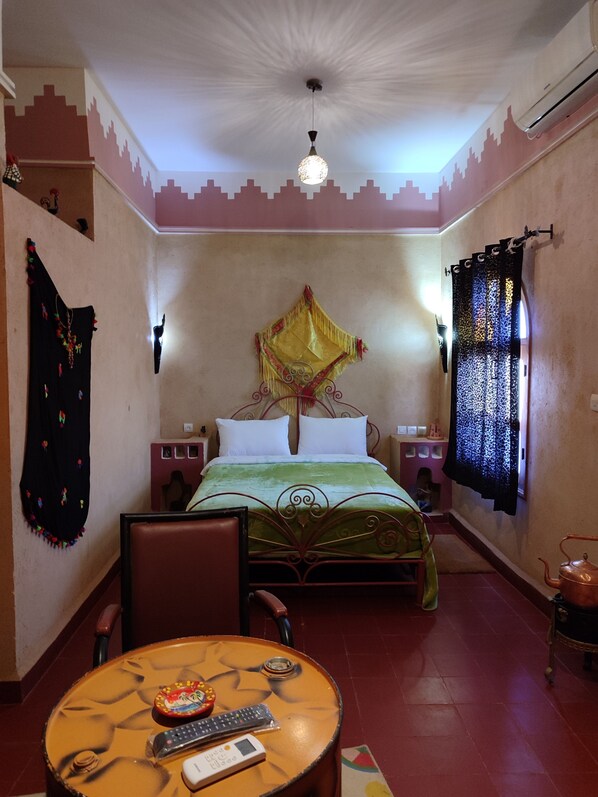 1 室のベッドルーム、アイロン / アイロン台、WiFi、ベッドシーツ