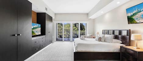 3 عدّة غرف نوم ومكواة/لوح كي وواي فاي وملاءات أسرّة