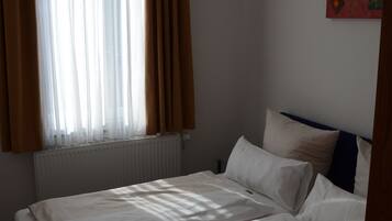 1 chambre, Wi-Fi gratuit, draps fournis