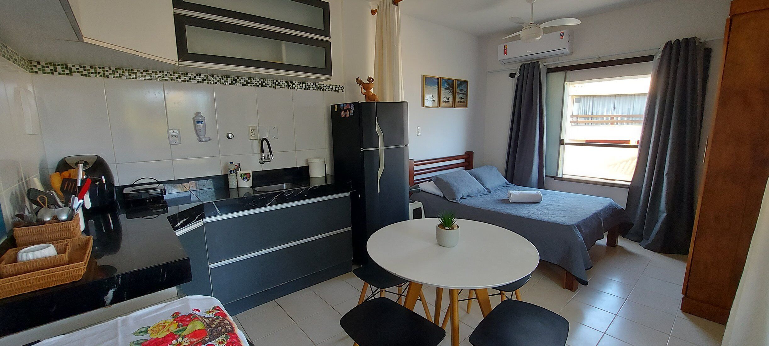 Apartment | 1 bedroom, blackout drapes, iron/ironing board, free WiFi