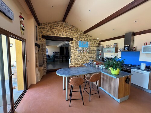 The Olmes getaway