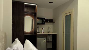Luxury Quadruple Room, Balcony, City View | 1 bedroom, premium bedding, memory foam beds, minibar