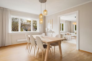 Dining - Historical villa in city center (Troms)
