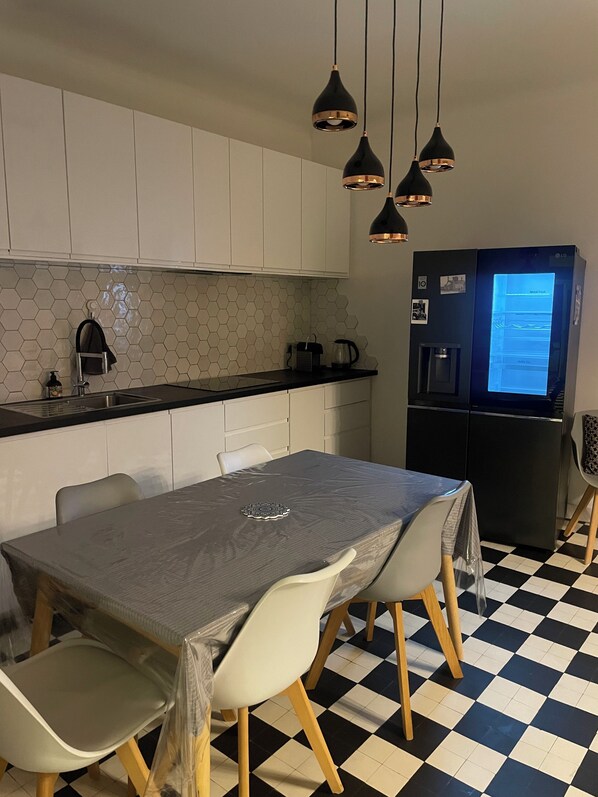 Dining - Magnificent house in downtown colombes 15 minutes from paris (Colombes)