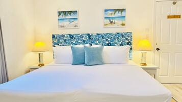 2 bedrooms, in-room safe, desk, iron/ironing board