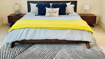 3 bedrooms, travel crib, WiFi, bed sheets