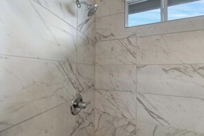 Dusche, Haartrockner