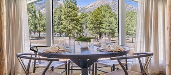 Spacious 2BR Flagstaff Mountain Retreat Haven