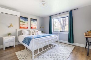 5 bedrooms, WiFi - Flagstaff 5BR Family Mountain Retreat near Trails (Flagstaff)
