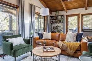 Fernseher, Kamin, Videospiele