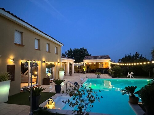 Exceptional T6 villa between Toulouse and Carcassonne, breathtaking Pyrenees view