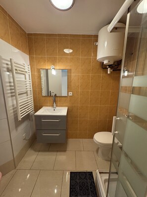 Handdoeken, toiletpapier