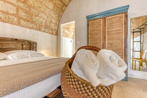 6 bedrooms, free WiFi