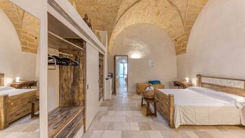 6 camere, Wi-Fi gratuito