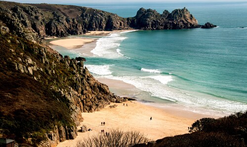 Sea Gem, a Coastal Haven in Historic Newlyn