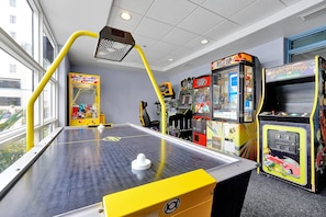 Spielezimmer